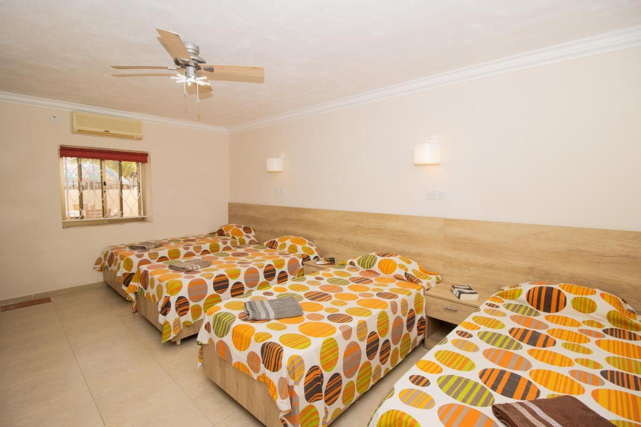 Tranquil Villa Apartments Units Mellieħa Екстериор снимка