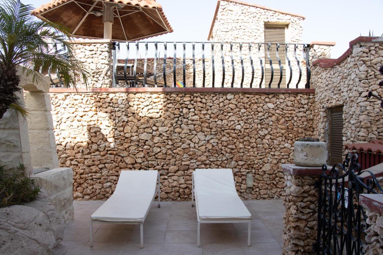 Tranquil Villa Apartments Units Mellieħa Екстериор снимка