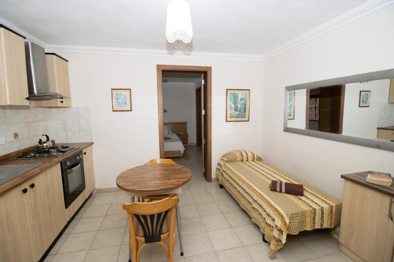 Tranquil Villa Apartments Units Mellieħa Екстериор снимка