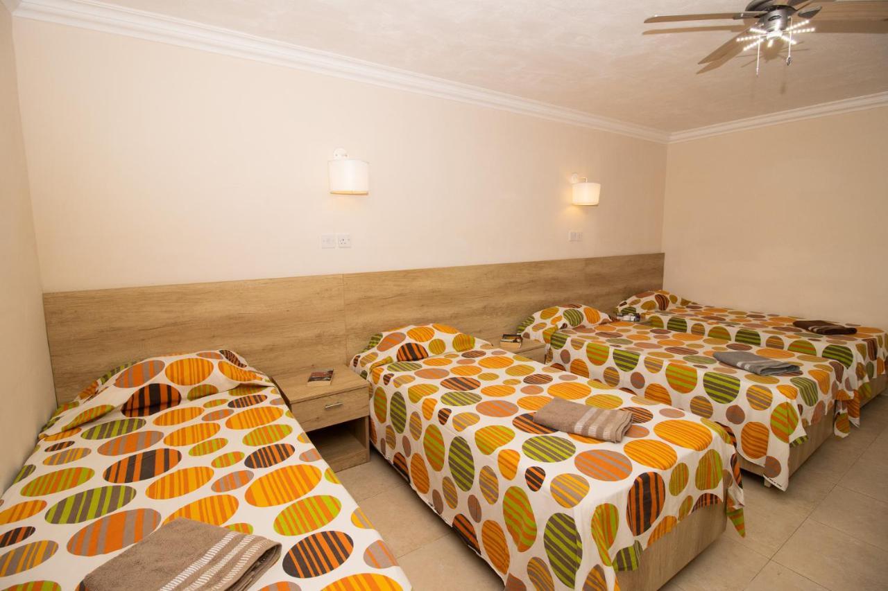 Tranquil Villa Apartments Units Mellieħa Екстериор снимка
