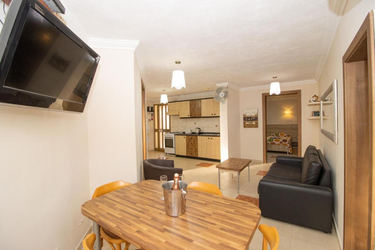 Tranquil Villa Apartments Units Mellieħa Екстериор снимка