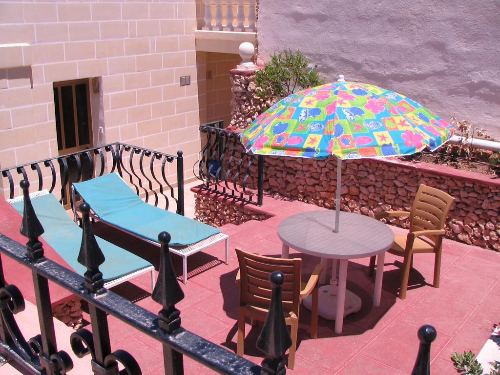 Tranquil Villa Apartments Units Mellieħa Екстериор снимка